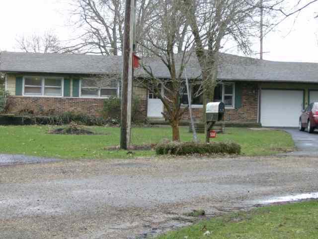 5814 Viking Rd., Clinton, IL 61727