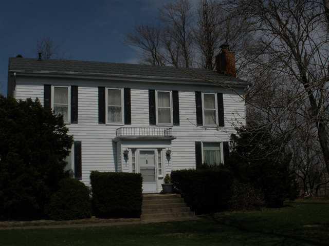 9424 W Washington Street Rd., Maroa, IL 61756