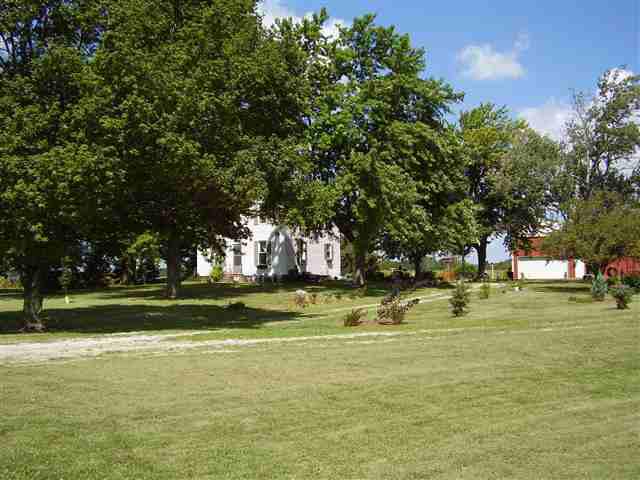 10653 Ospur Rd., Clinton, IL 61727