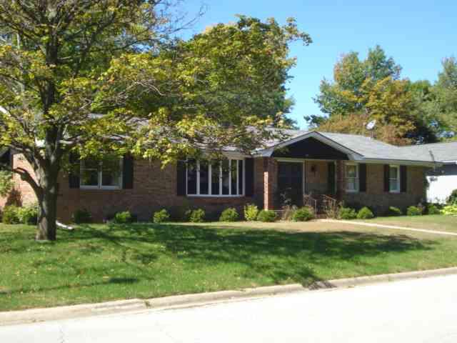121 Hammitt Dr., Normal, IL 61761