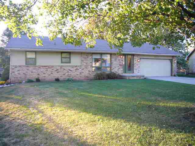 605 Highpoint Rd., Normal, IL 61761