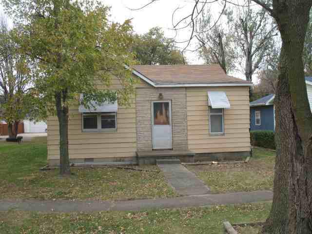 1607 E Main, Clinton, IL 61727