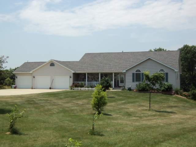 4437 Westview Dr., Clinton, IL 61727