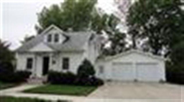 201 N Elm St., Lincoln, IL 62656