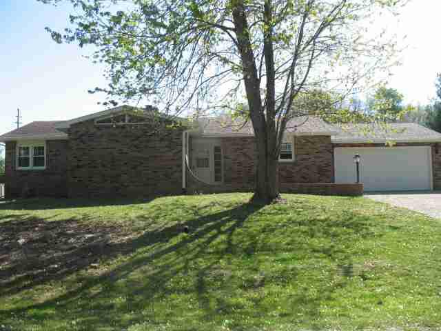 3434 Nancy Ln., Clinton, IL 61727
