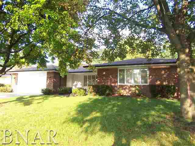 314 S Hershey, Bloomington, IL 61704