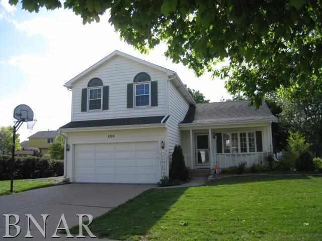 1226 Bancroft Dr., Bloomington, IL 61704