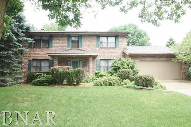 1904 Berrywood Ln., Bloomington, IL 61704