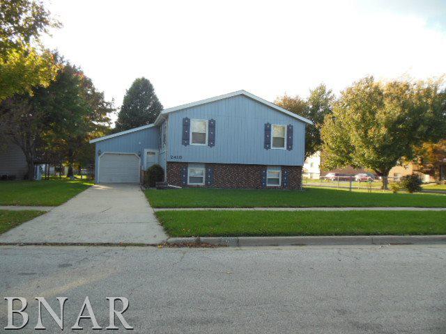 2418 Anchor Dr., Bloomington, IL 61704