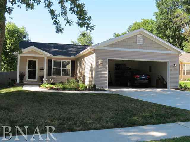 100 W Cypress St., Normal, IL 61761
