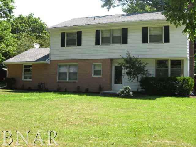 908 N School St., Normal, IL 61761