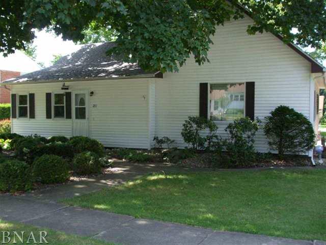 211 S Minier Ave., Minier, IL 61759