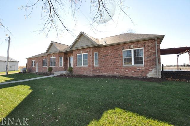 21474 Cheneys Grove Rd., Bloomington, IL 61705