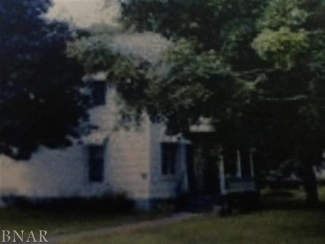 201 Harrison St., Saybrook, IL 61770