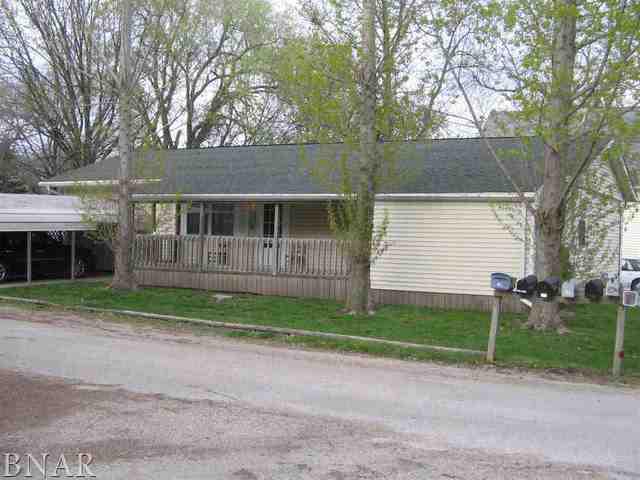 600 N Gibson 600 N. Gibson, Clinton, IL 61727