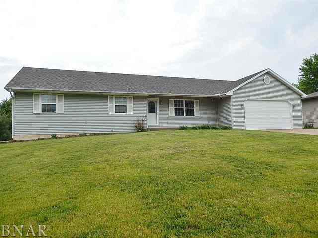 23 Kirkwood Dr., Clinton, IL 61727