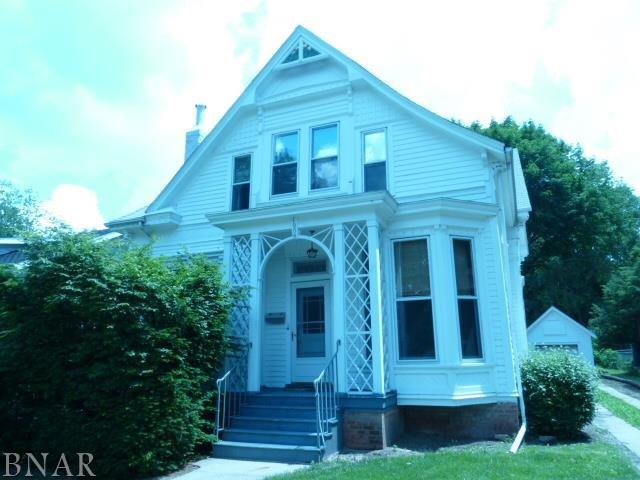 1008 S Fell Ave., Normal, IL 61761