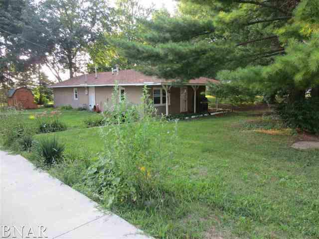 206 Grove St., Kappa, IL 61738