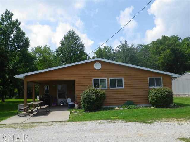 7837 Galilee Rd., Clinton, IL 61727