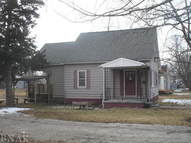 918 E Macon, Clinton, IL 61727