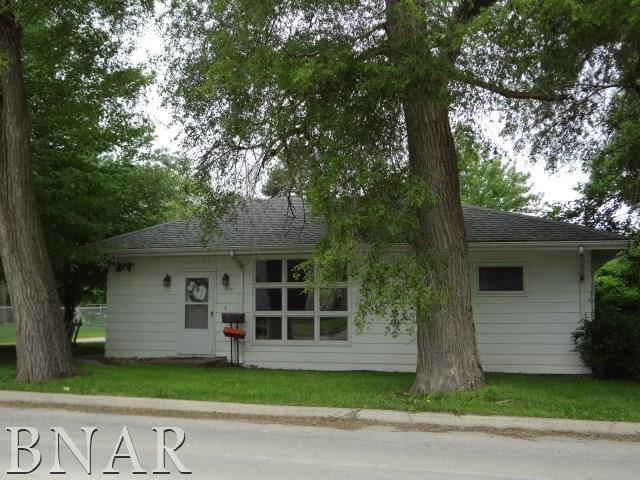 727 N Grant, Clinton, IL 61727
