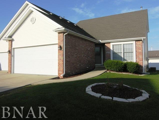 327 Fieldcrest Ct., Normal, IL 61761