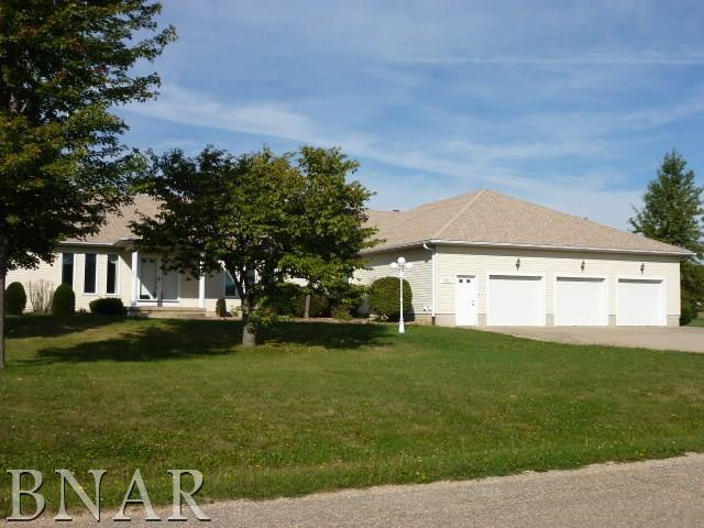 5071 Brittany Ln., Clinton, IL 61727
