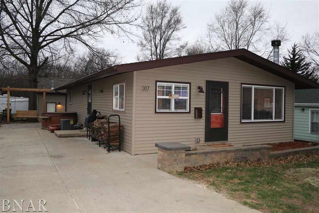 317 S Cain, Clinton, IL 61727