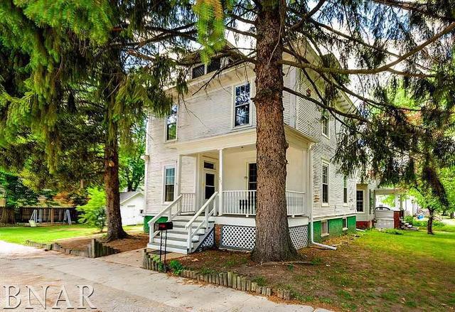 203 W Clay, Clinton, IL 61727