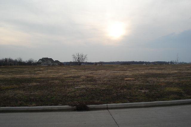 Lot 23 Murray Hill Rd., Bloomington, IL 61704