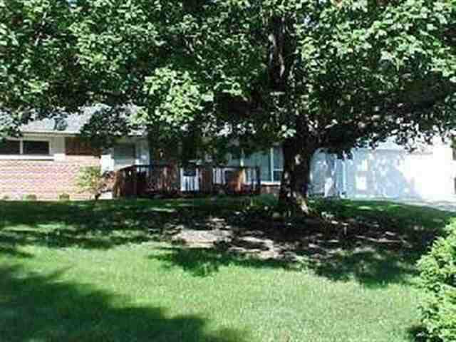 1205 Crescent Ln., Normal, IL 61761