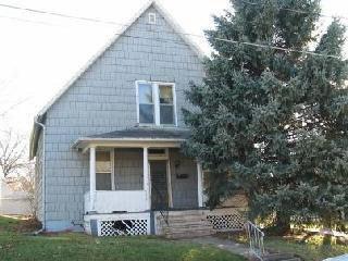204 Packard St., Bloomington, IL 61701