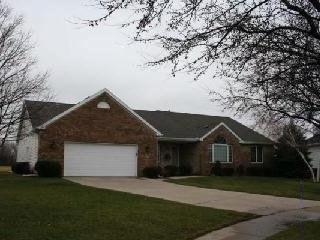 2515 Garlington Ln., Bloomington, IL 61704