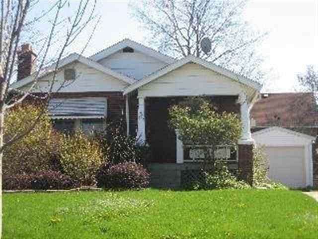 202 W Kelsey St., Bloomington, IL 61701