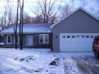 209 Tulip Dr., Mackinaw, IL 61755