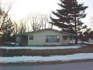 301 S Washington St., Hudson, IL 61748