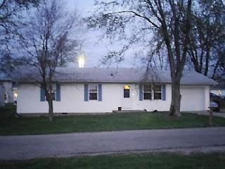 10 Valerie Ln., Wapella, IL 61777