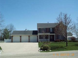8923 Blooming Grove Rd., Bloomington, IL 61704