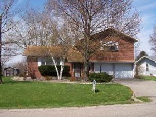 7217 Sunset Dr., Clinton, IL 61727