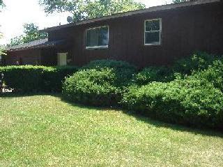 1105 S Madison, Clinton, IL 61727