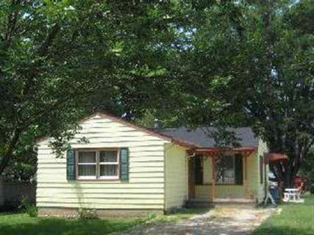 310 N West St., Hudson, IL 61748