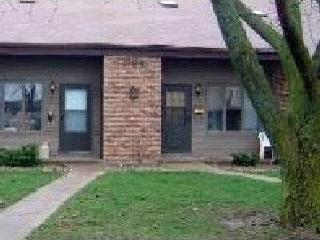 1704 Rockingham Dr. #4, Normal, IL 61761
