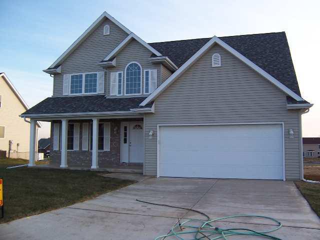 502 Coventry, Mackinaw, IL 61755