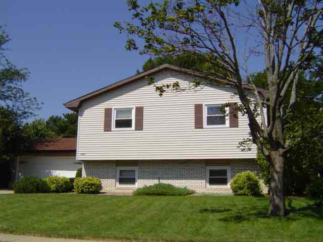 [Address Hidden by Seller], Bloomington, IL 61704