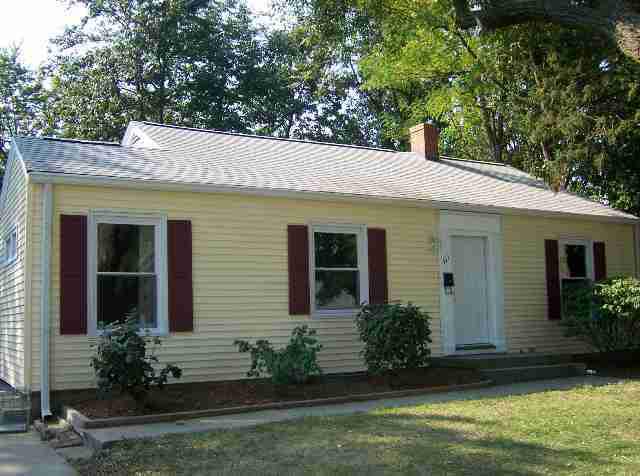 511 Manchester Rd., Normal, IL 61761