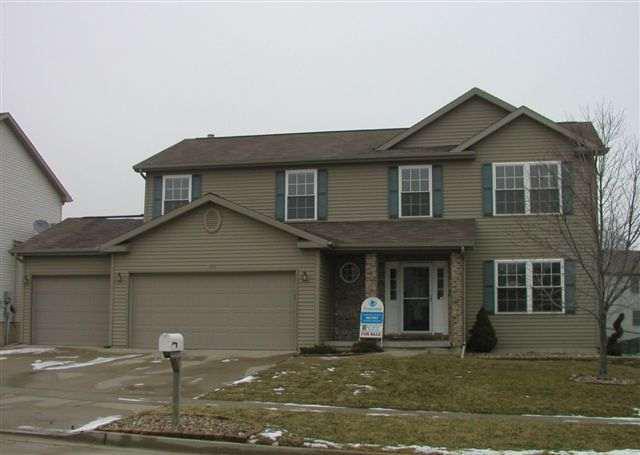 308 Waterford Dr., Bloomington, IL 61704