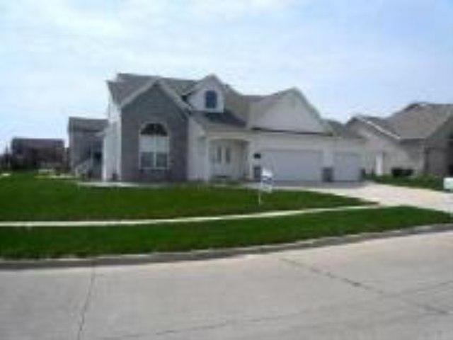 3711 Connie Kay Way, Bloomington, IL 61704