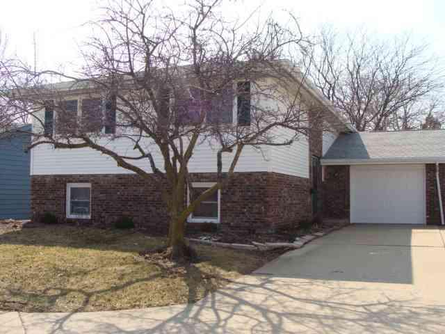 203B S Towanda, Normal, IL 61761