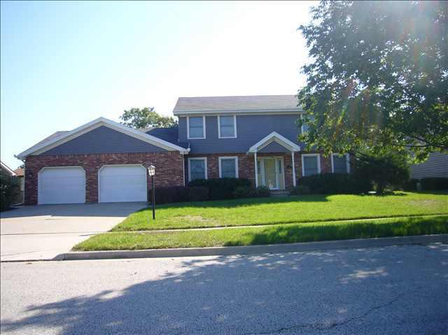 1213 Dianne, Bloomington, IL 61704
