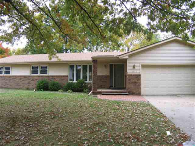 1205 N Oak St., Normal, IL 61761